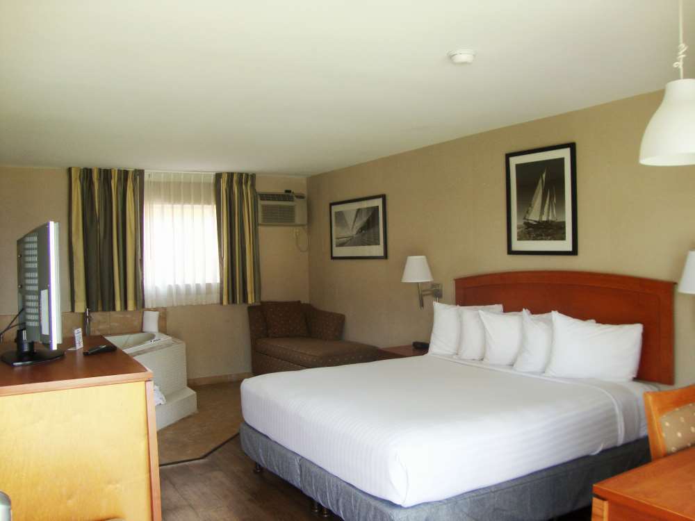 Vagabond Inn Oxnard Zimmer foto